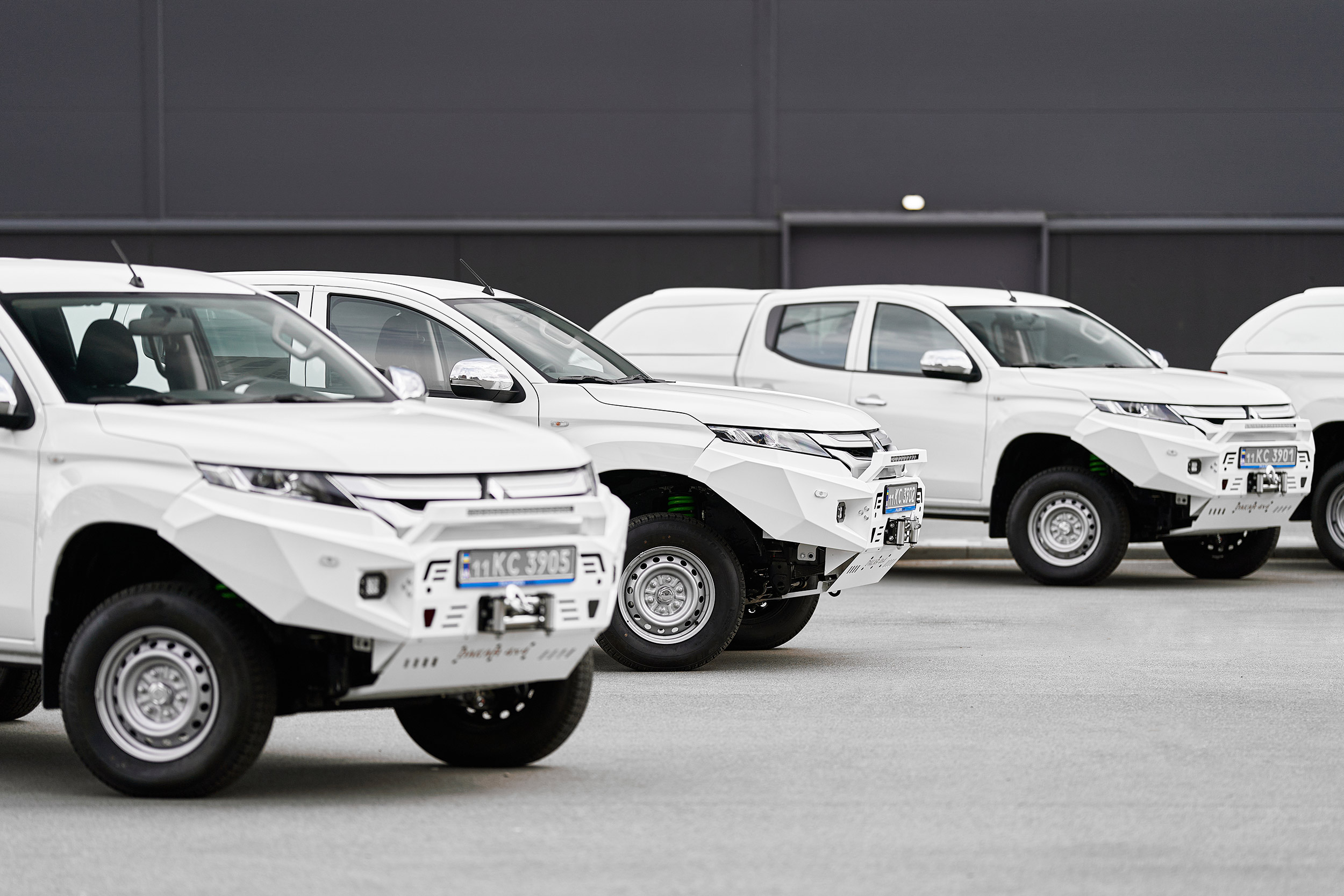 L200-3